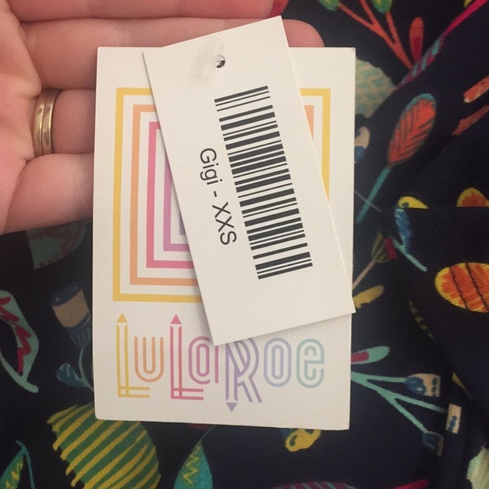 XXS LuLaRoe Gigi Top B01 1792 - Picture 3 of 4